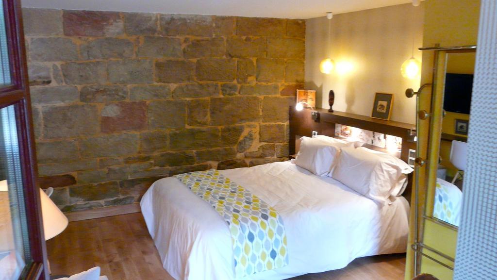 La Bastidie Noailhac  Room photo